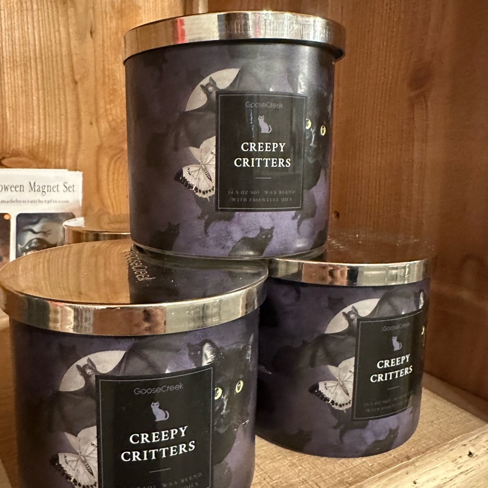 New Goose creek 14.5oz 3 wick Halloween candle - creepy critters - bonfire woods